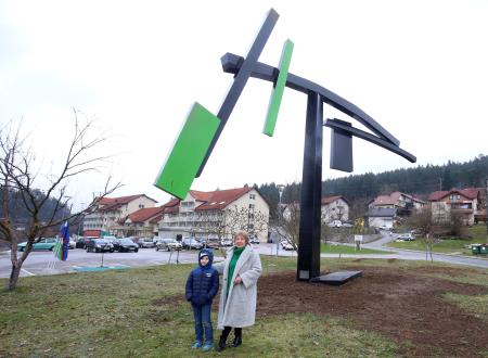 Slovesnost ob postavitvi Mobila na veter 01 Foto Ljubo Vukelič